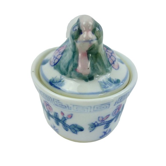 Asian Theme Hen Chicken in Nest Porcelain Trinket Box - Picture 4 of 9